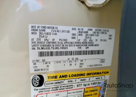 2018 Lincoln Navigator Reserve из США, поврежденный, VIN 5LMJJ2LT2JEL10523